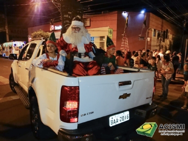 ACISMI realiza Abertura do Natal Iluminado com apresentaes culturais e Desfile do Papai Noel