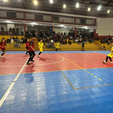 Quartas de final do XXX Interfirmas de futsal da ACISMI comeam nesta quarta-feira (24)